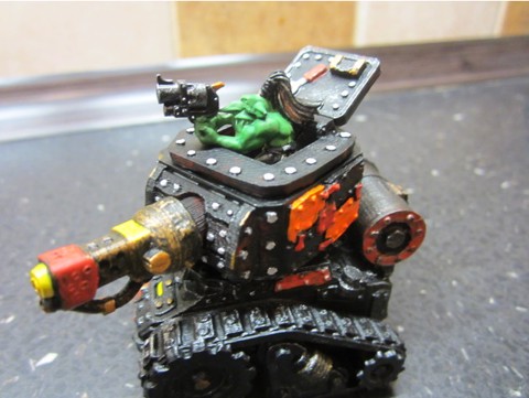 Image of Grot tank - turret upgrade - opening hatches