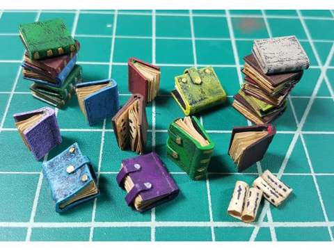 Image of Miniature Tome Tutorial