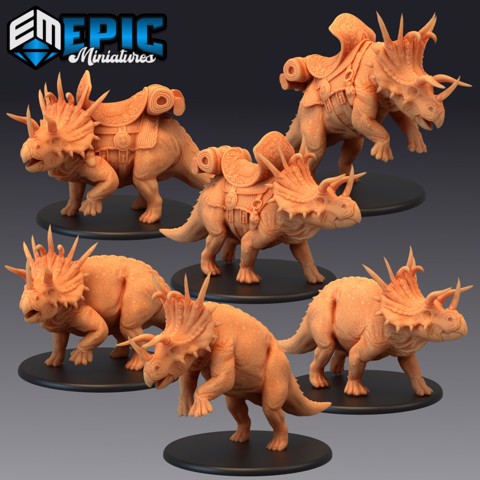 Image of Triceratops Set / Ancient Horned Dinosaur / Jurassic Mount Collection