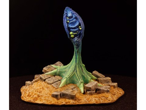 Image of Tabletop plant: "Claw Root" (Alien Vegetation 32)