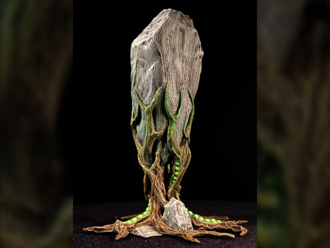 Image of Tabletop plant: "Rock Claw 1" (Alien Vegetation 18)