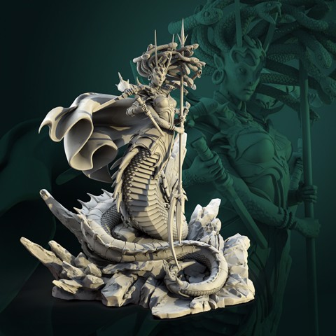 Image of Medusa heroic miniature 32mm and 75mm pre-supported