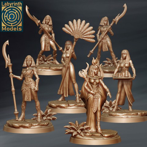 Image of Kingdom of Kemet Queen and Entourage - 32mm scale