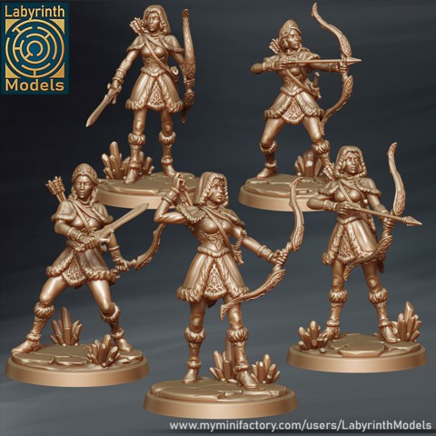Image of Winter Maiden Huntresses - 32mm scale