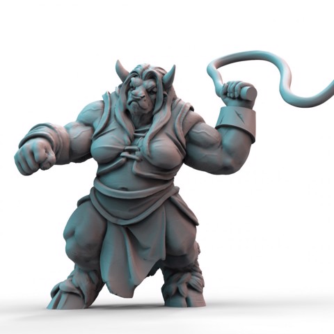 Image of Minotaur Brute Female (pre-supported)