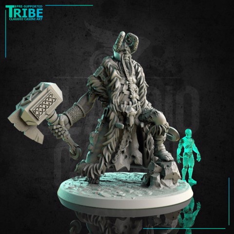 Image of (L 0006) Frozen giant viking with hammer (Huge)